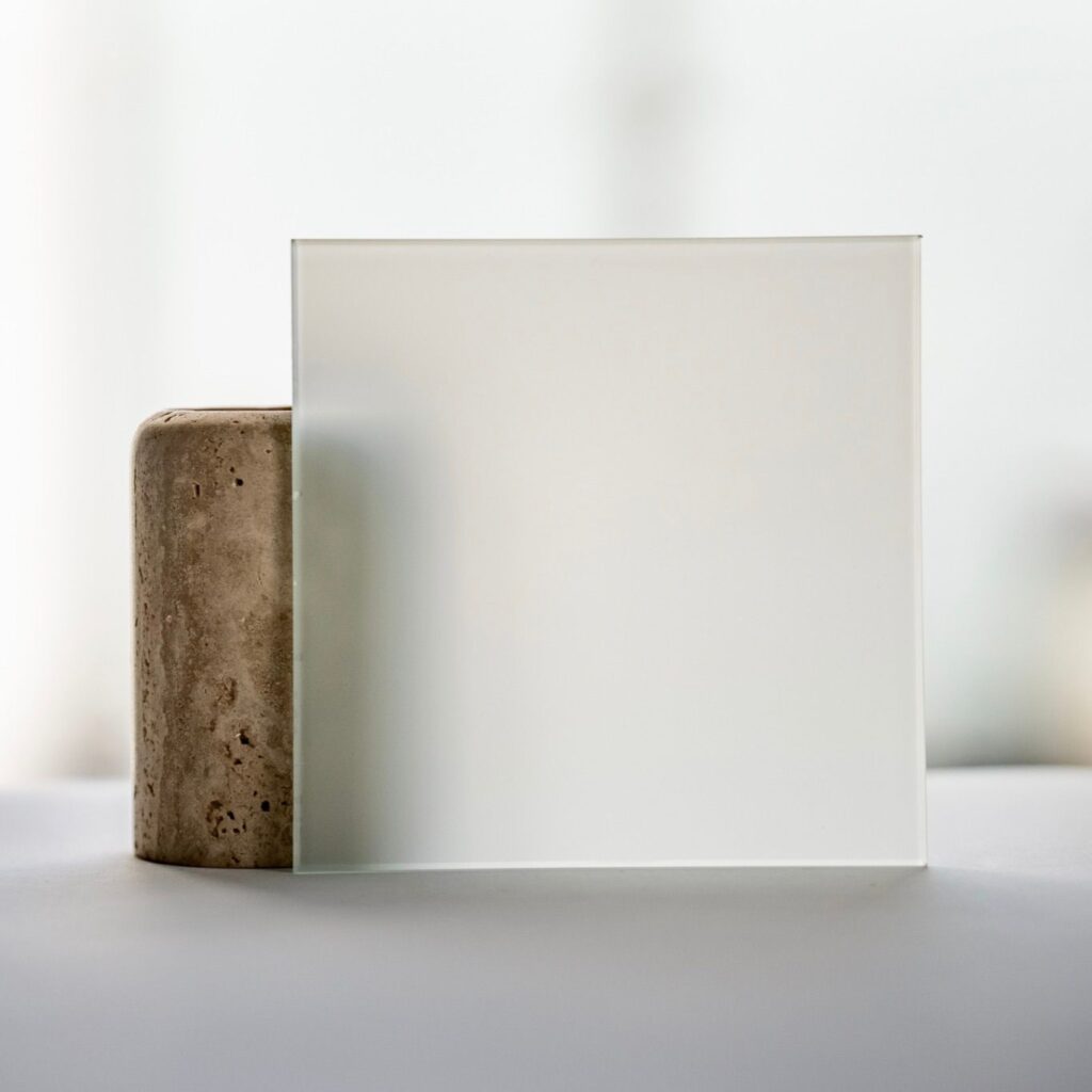 Milky Glass Type